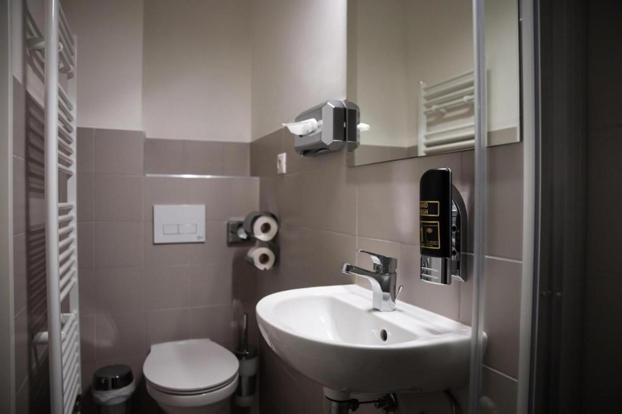 Hotel Arena コシツェ 部屋 写真